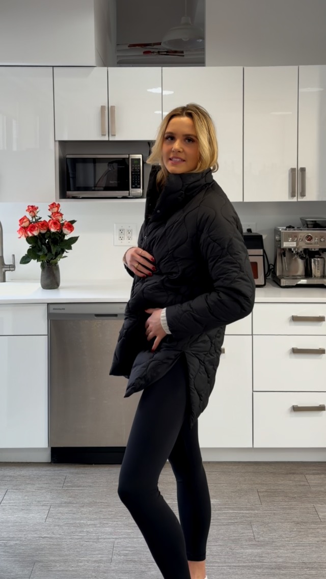 Orolay Women's Oversized Quilted Down Jacket Lightweight Puffer